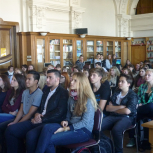 Kynning í hátíðarsal skólans